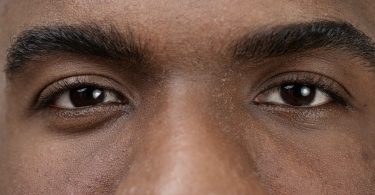 Are you a narcissist? 8 common traits of narcissism